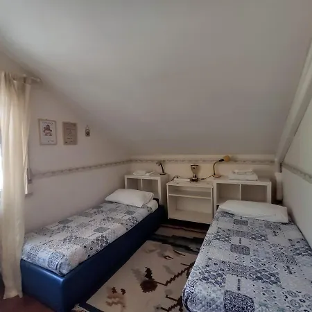 Bed & Breakfast Carlo Terzo *